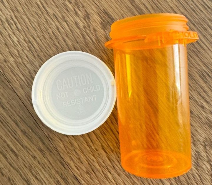 Stop Throwing Away Your Old Pill Bottles: 12 Clever Ways to Repurpose Them